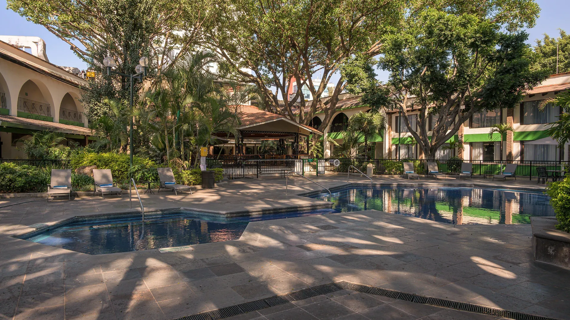 Holiday Inn Guadalajara Expo Plaza Del Sol By Ihg Zapopan
