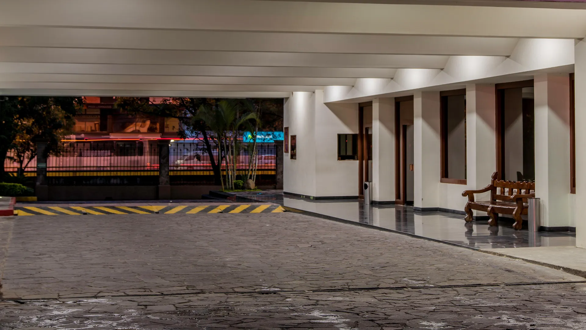 Holiday Inn Guadalajara Expo Plaza Del Sol By Ihg Zapopan Mexico