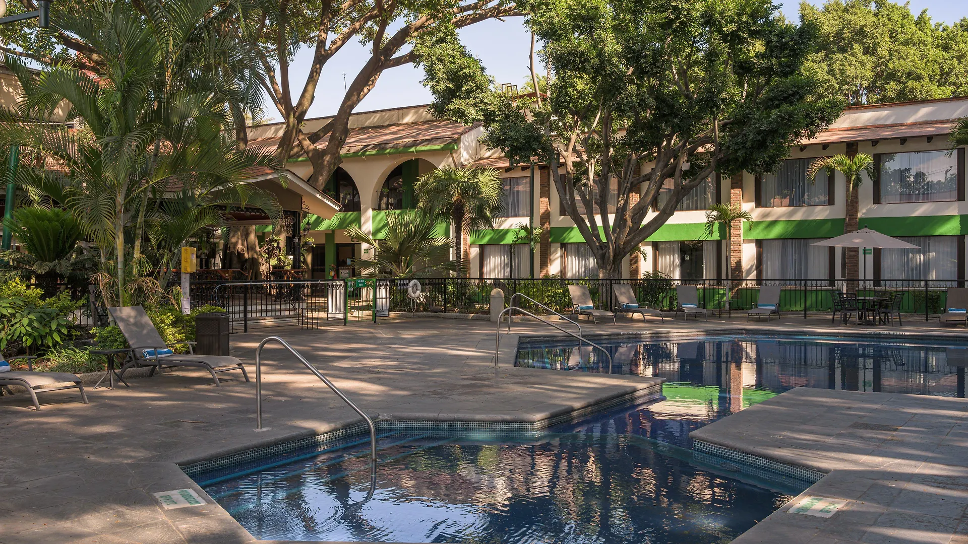 Hotel Holiday Inn Guadalajara Expo Plaza Del Sol By Ihg Zapopan