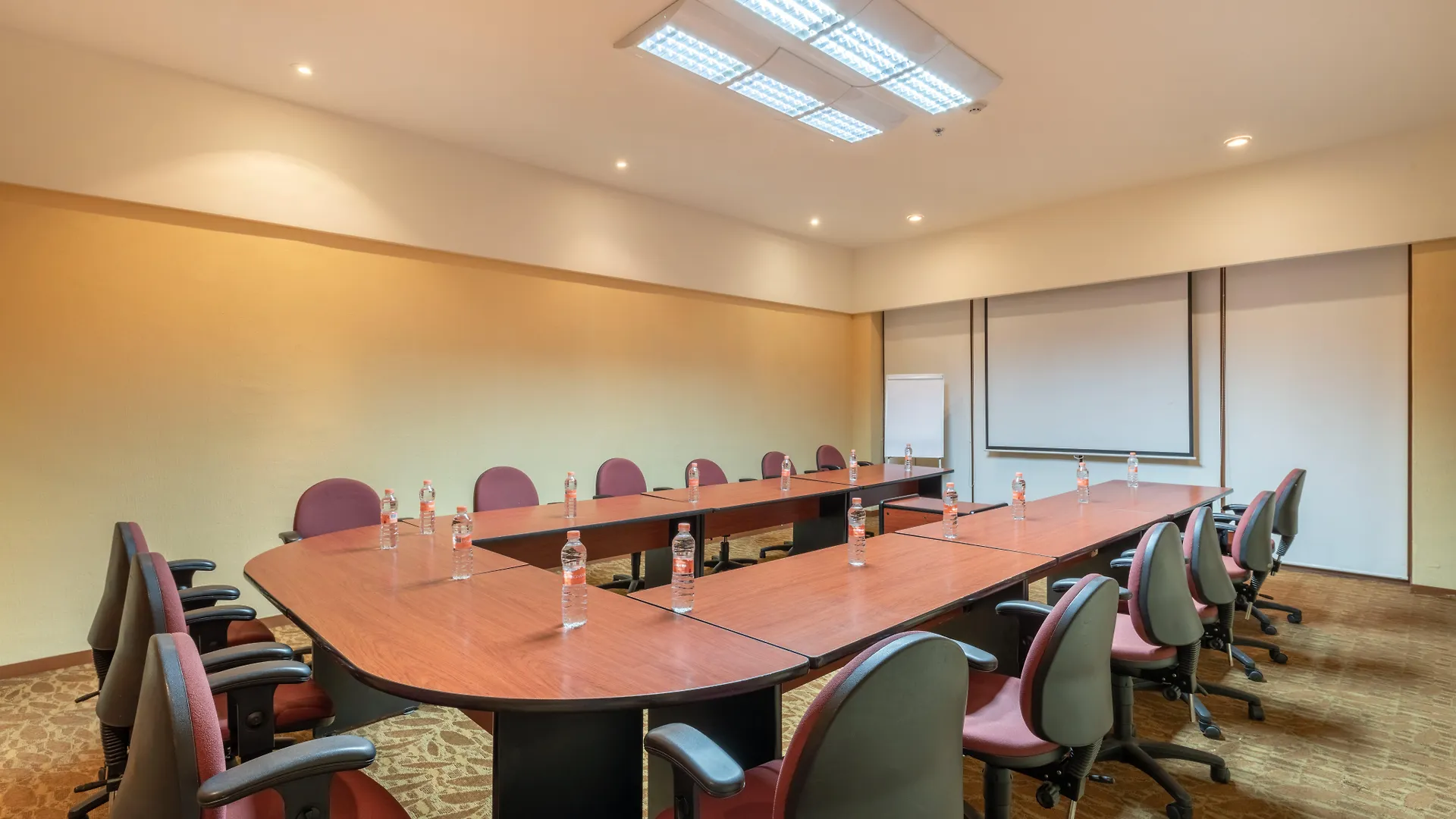 Hotel Holiday Inn Guadalajara Expo Plaza Del Sol By Ihg Zapopan